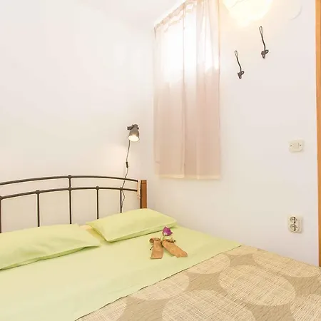 Red Valentino Σπλιτ