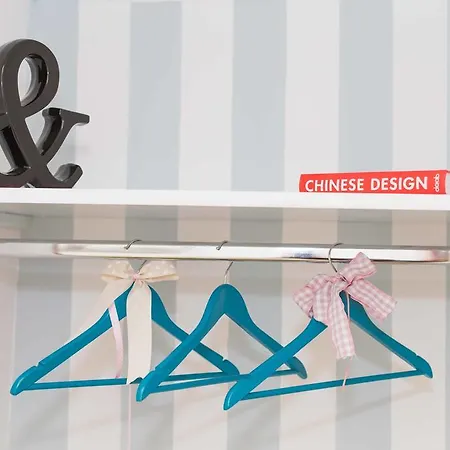 Διαμέρισμα Red Valentino