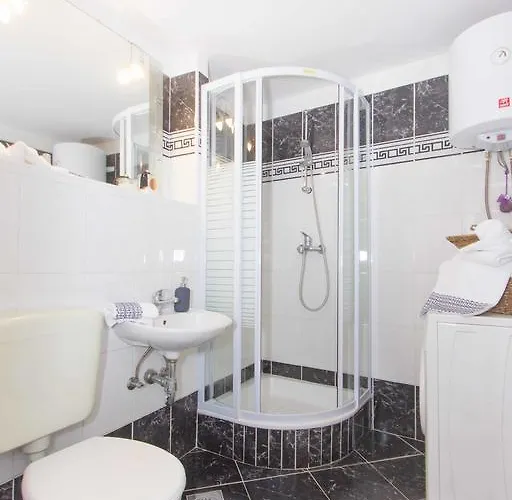 Red Valentino Appartamento *