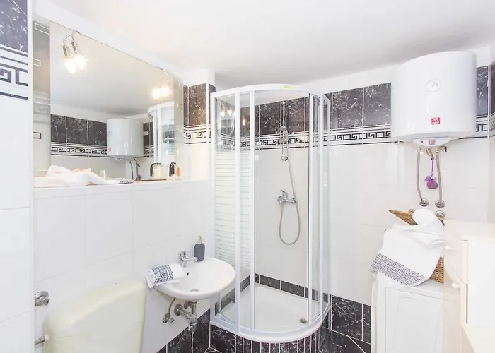 Red Valentino Appartamento *